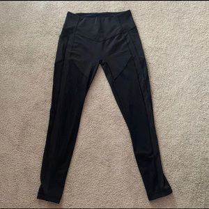 Lululemon leggings!